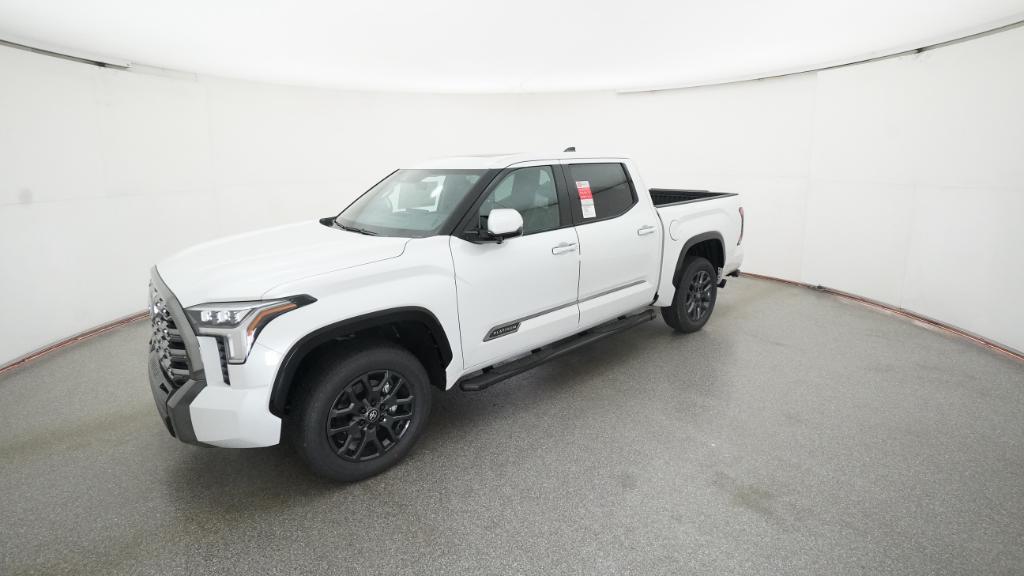 2026 Toyota Tundra Platinum's photo