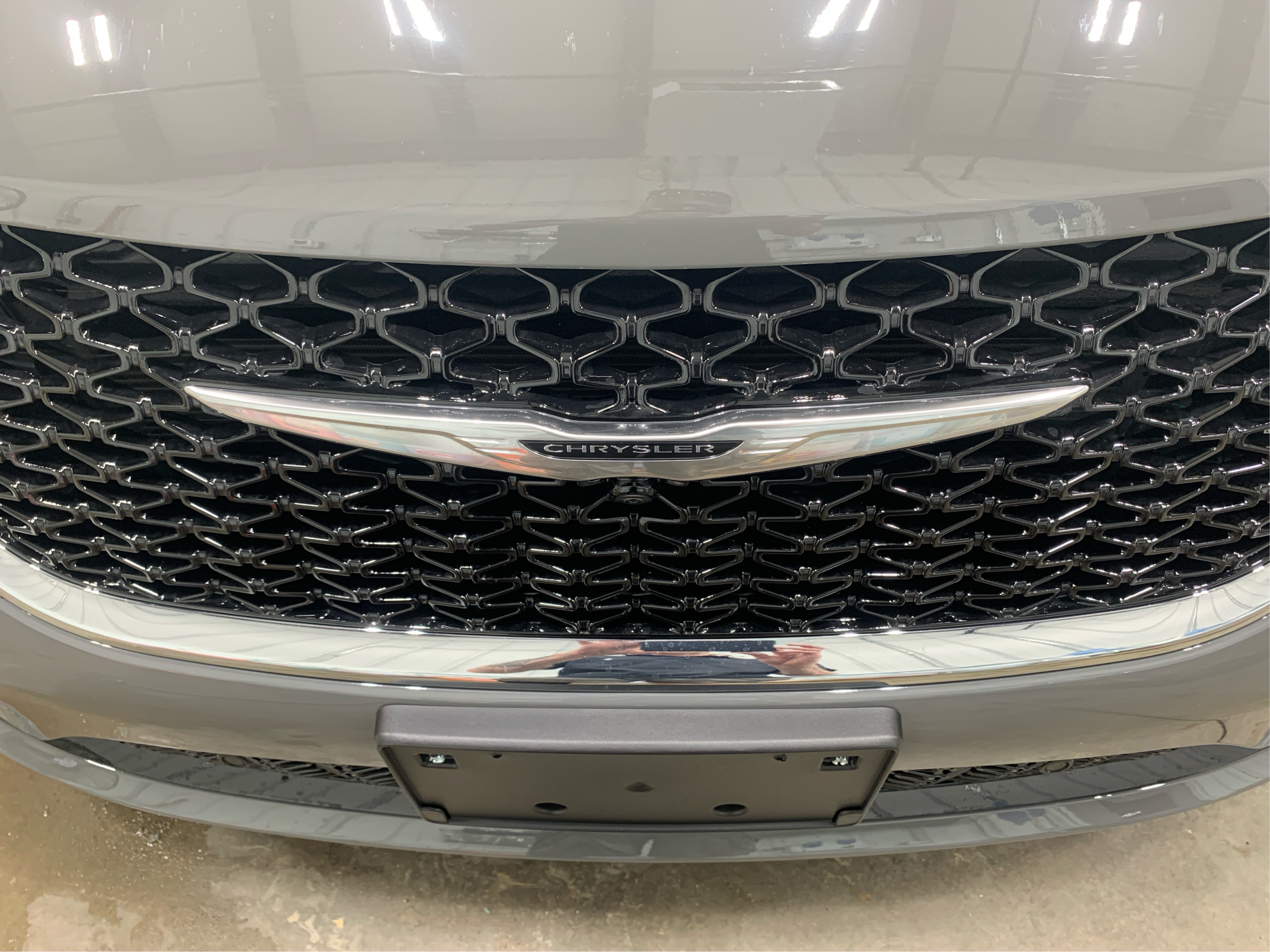 2025 Chrysler Pacifica photo 6