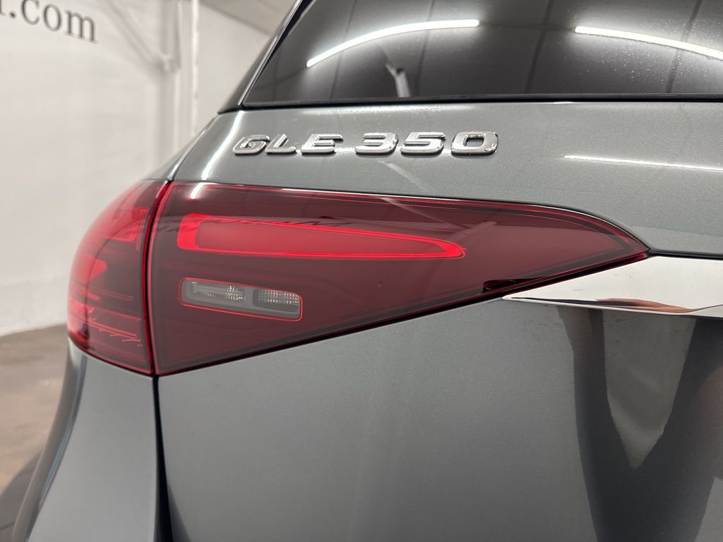 2026 Mercedes Benz GLE 350 photo 10