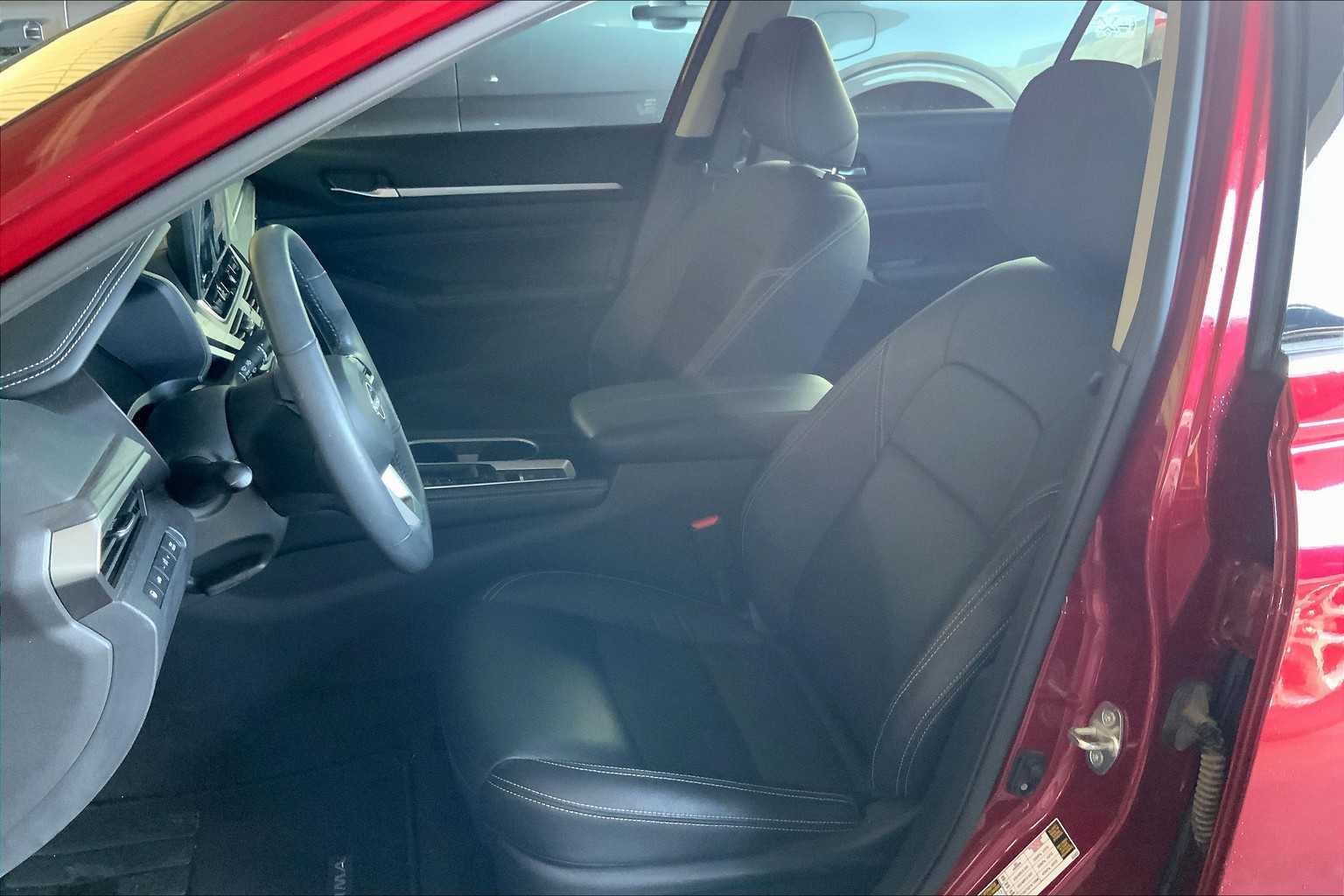 2023 Nissan Altima 2.5 SL photo 7