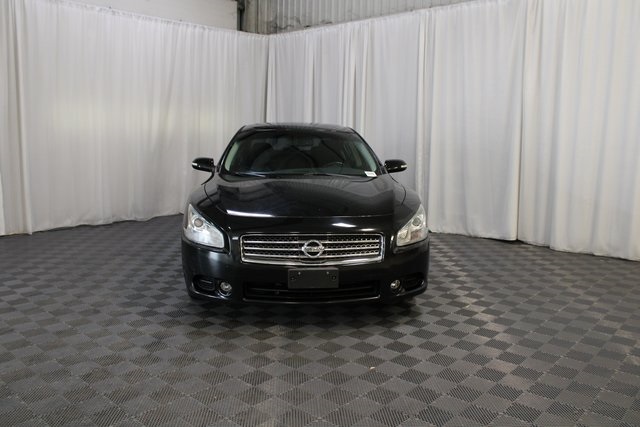 2010 Nissan Maxima SV photo 8
