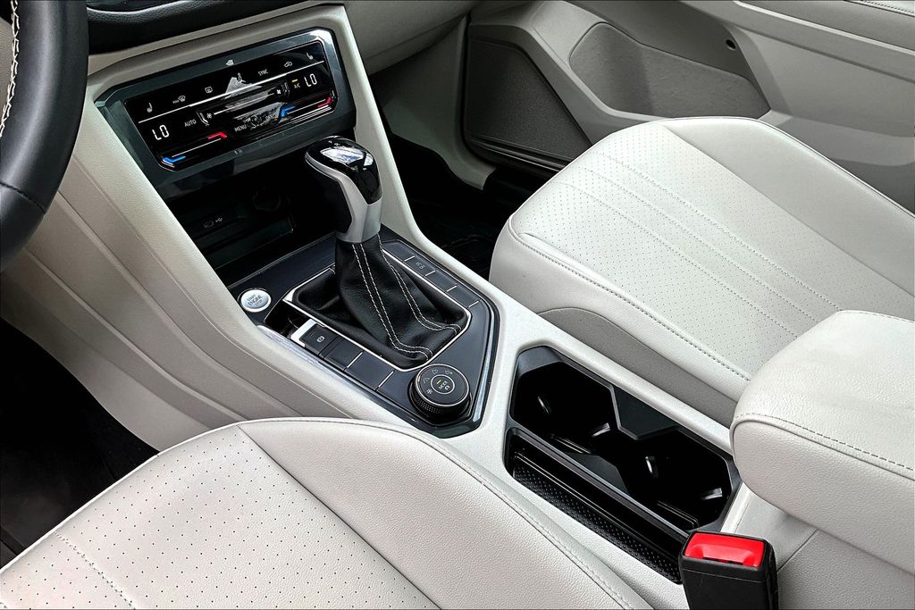 2022 Volkswagen Tiguan SE photo 15
