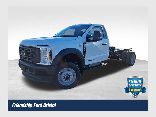 2026 Ford F-450 Super Duty Chassis Cab XL's photo