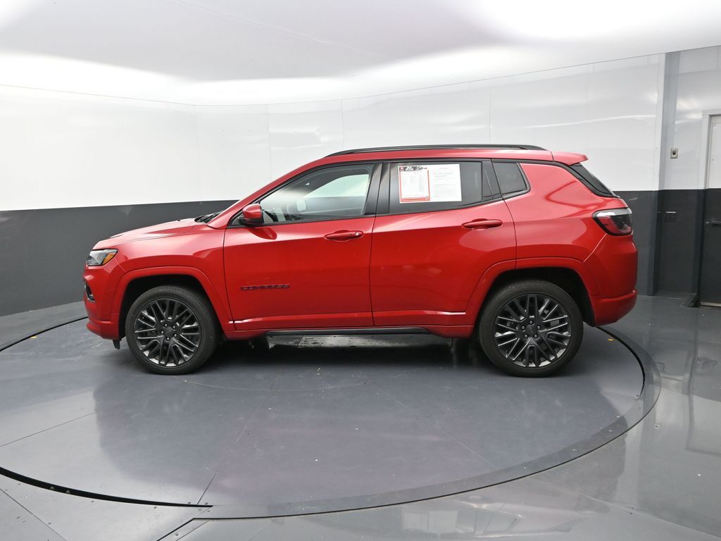 2023 Jeep Compass Red Edition photo 3