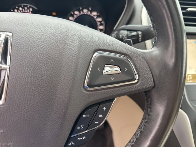 2016 Lincoln MKC Reserve photo 11