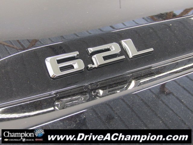 2023 Chevrolet Silverado High Country photo 4