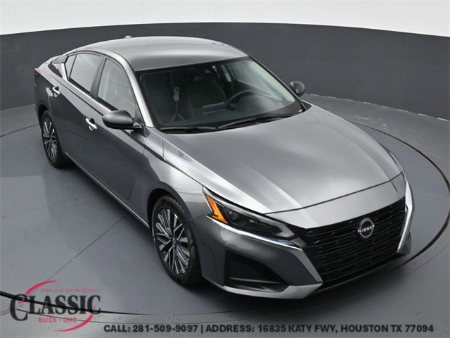 2024 Nissan Altima SV
