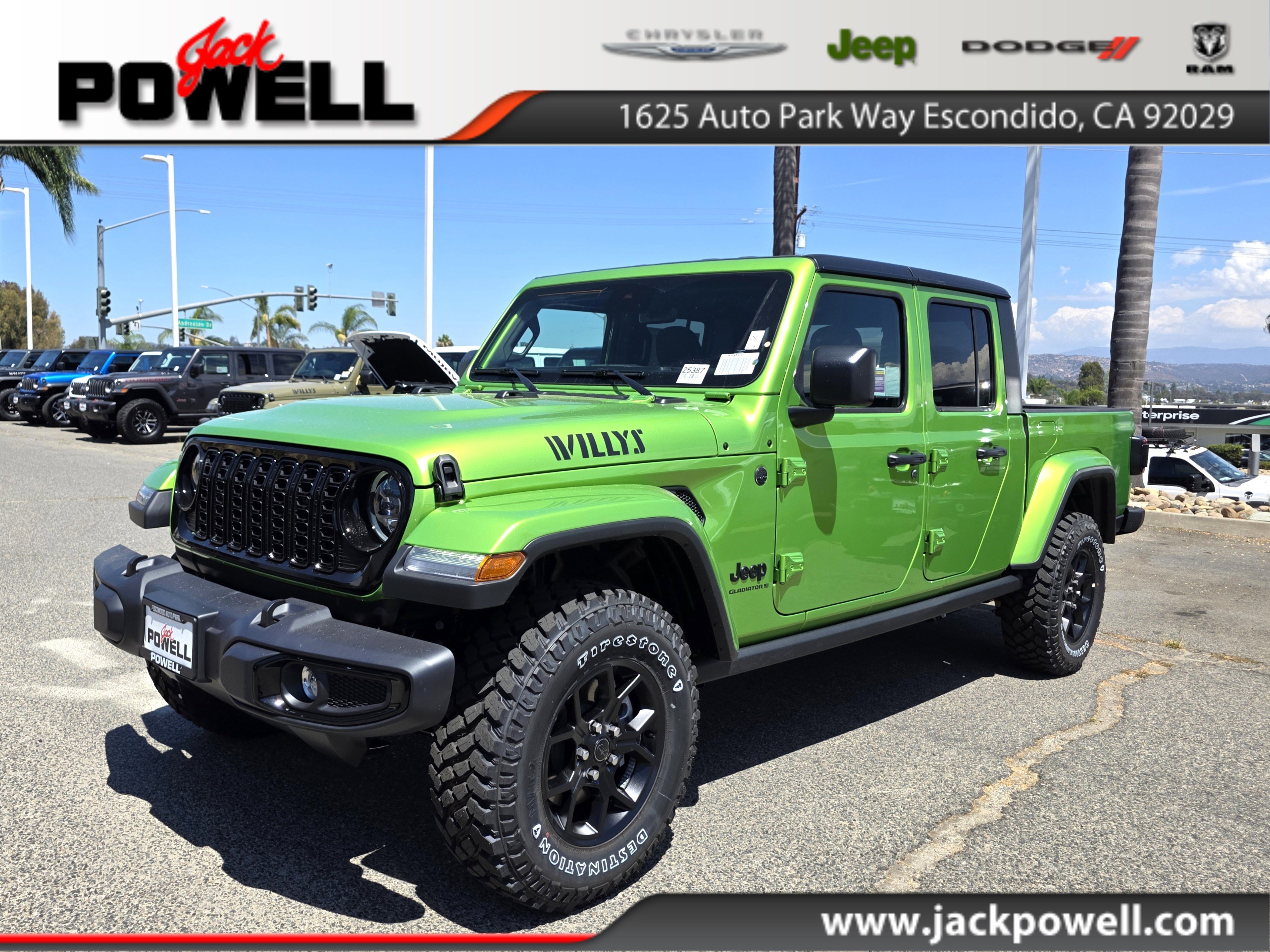 2025 Jeep Gladiator Willys's photo