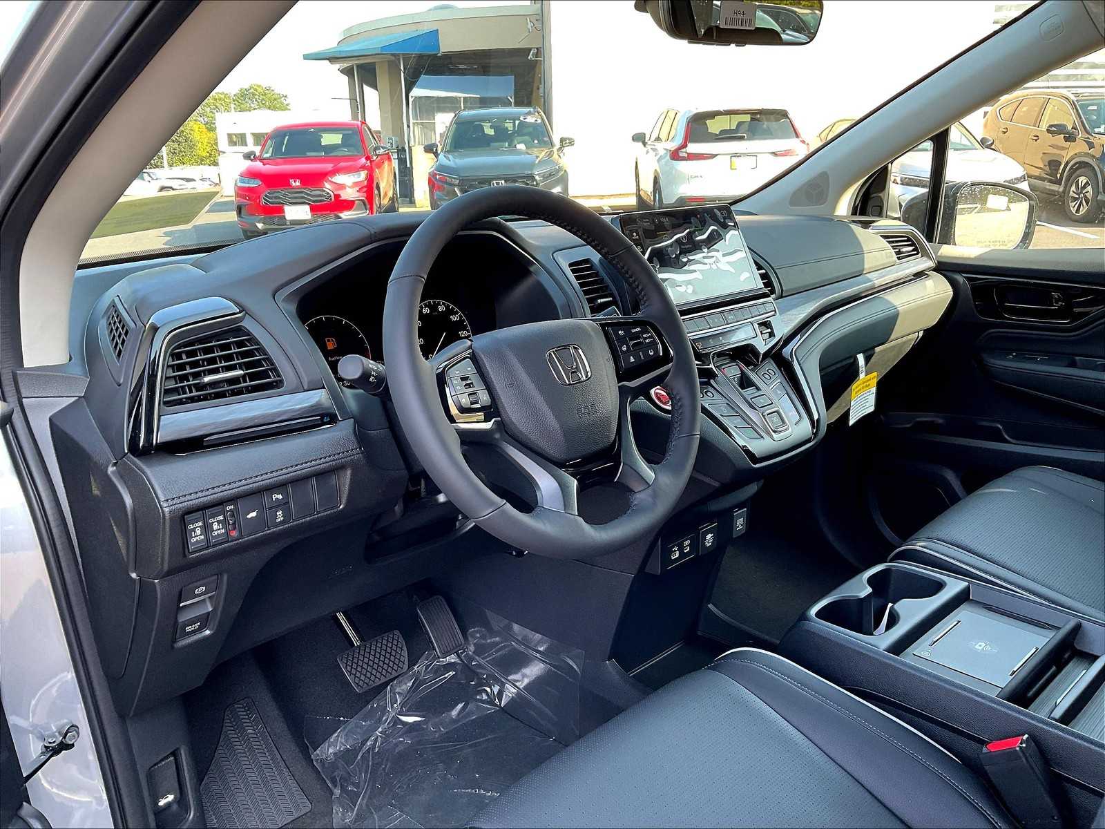 2026 Honda Odyssey Elite photo 8