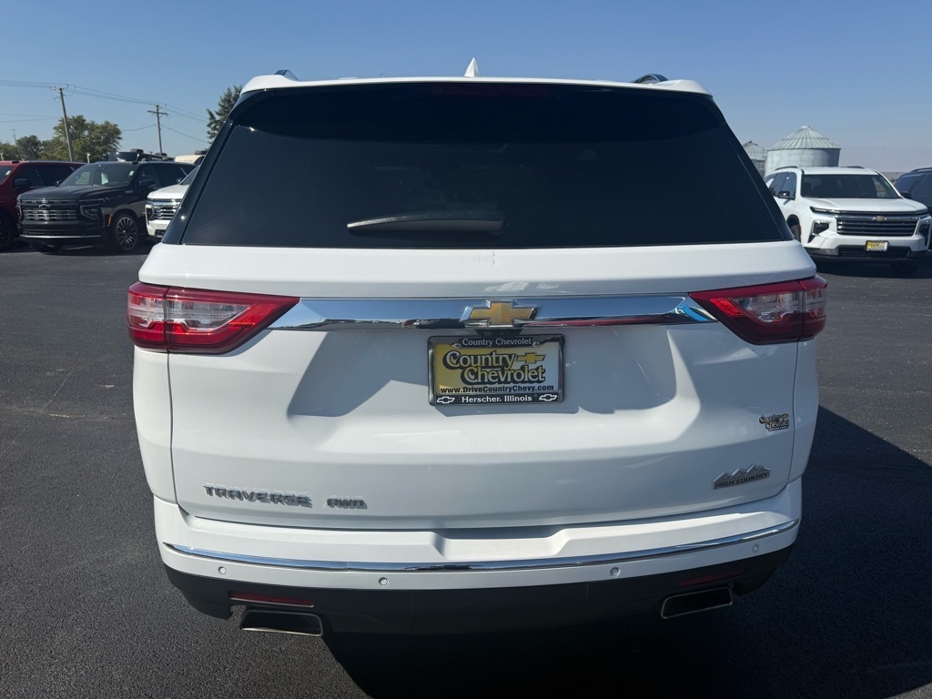 2020 Chevrolet Traverse High Country photo 3