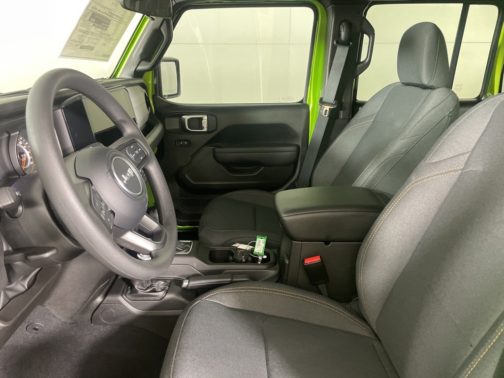 2025 Jeep Wrangler Sport photo 19