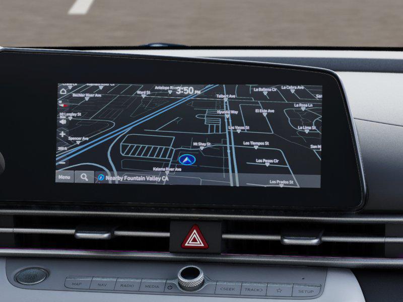 2025 Hyundai Elantra Limited photo 13