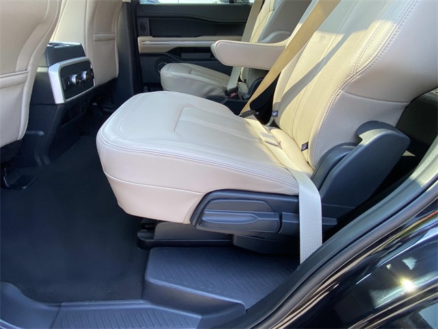 2024 Ford Expedition Limited photo 14