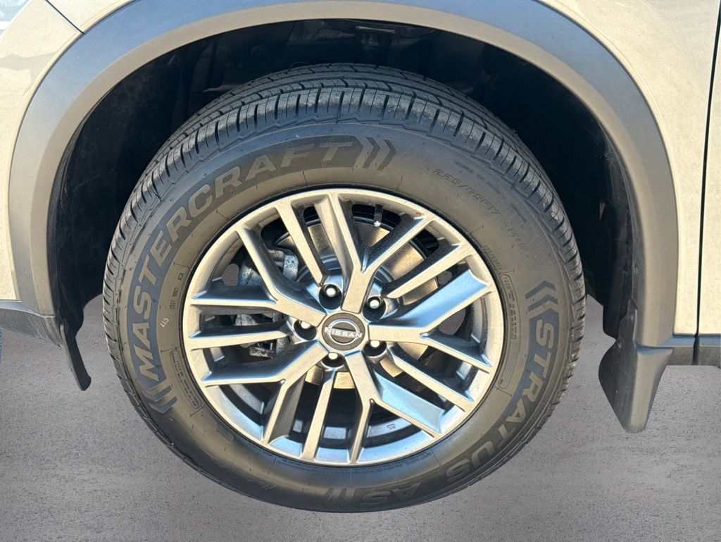2023 Nissan Rogue S photo 21