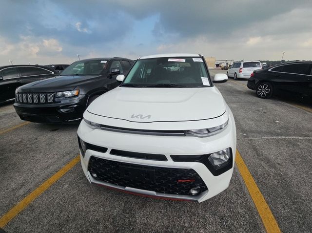 2022 Kia Soul GT-Line photo 12
