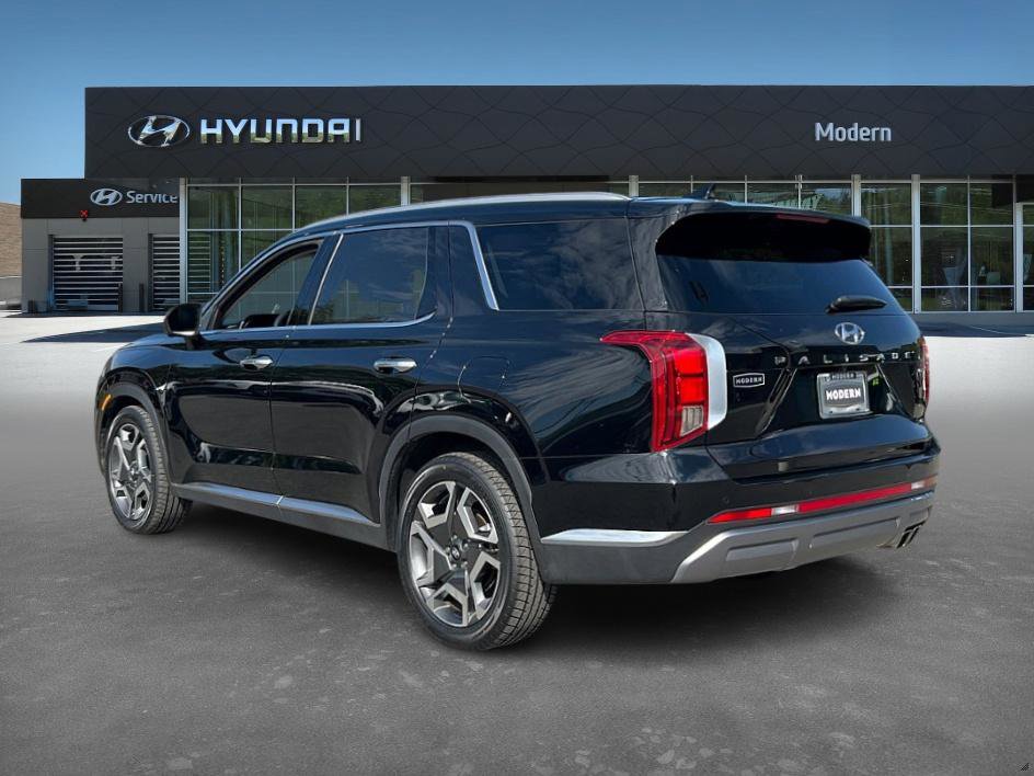 2023 Hyundai Palisade Limited photo 4