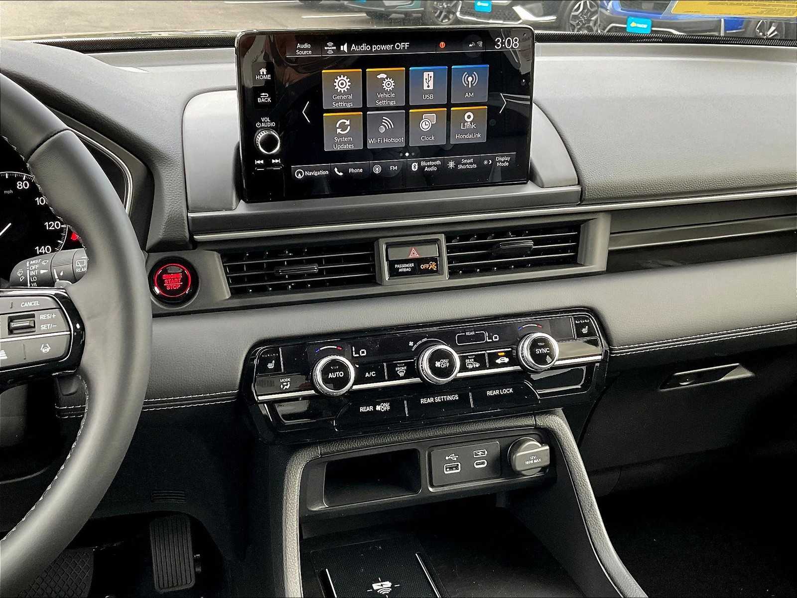 2025 Honda Pilot Touring photo 9