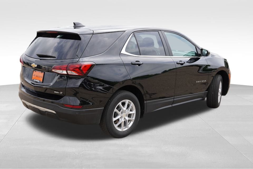 2022 Chevrolet Equinox LT photo 4