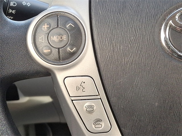 2012 Toyota Prius V Three photo 20