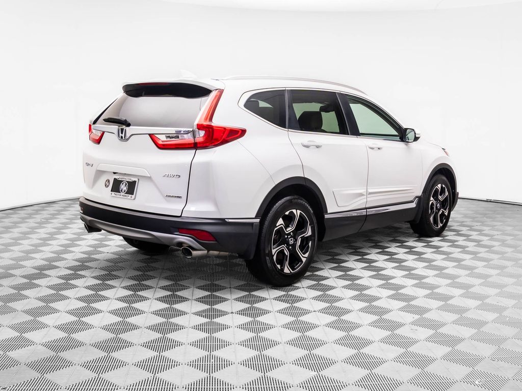 2019 Honda CR-V Touring photo 2