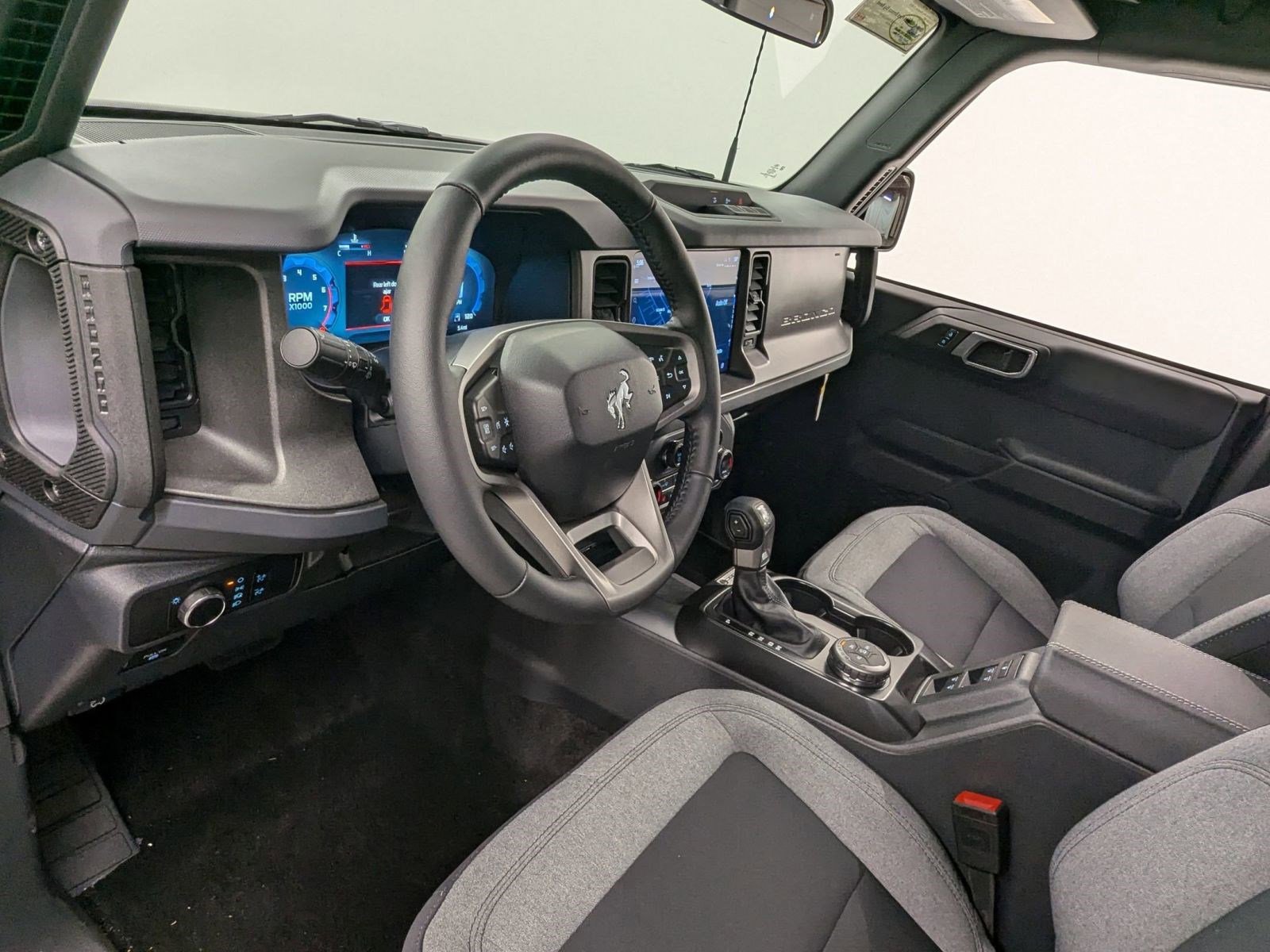 2025 Ford Bronco Big Bend photo 3