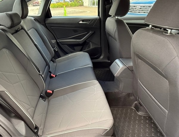 2025 Volkswagen Jetta 1.5T Sport photo 14