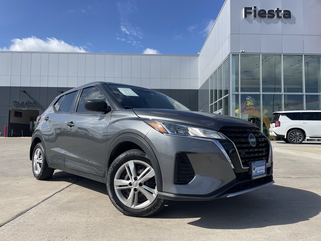 2022 Nissan Kicks S