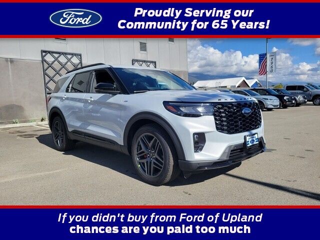 2026 Ford Explorer ST-LINE's photo