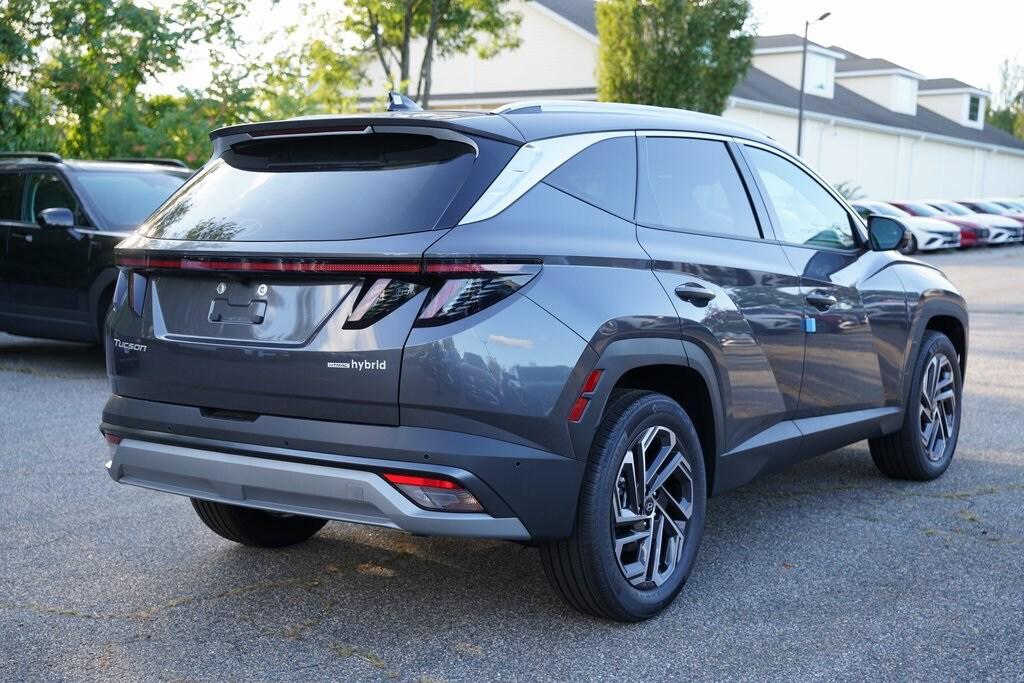 2025 Hyundai Tucson Hybrid Limited photo 5