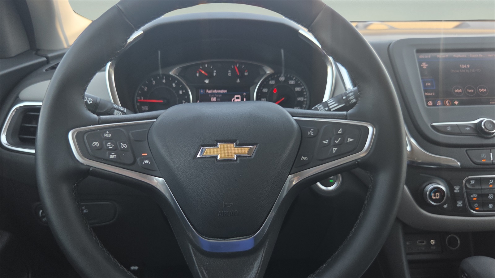 2023 Chevrolet Equinox LT photo 9
