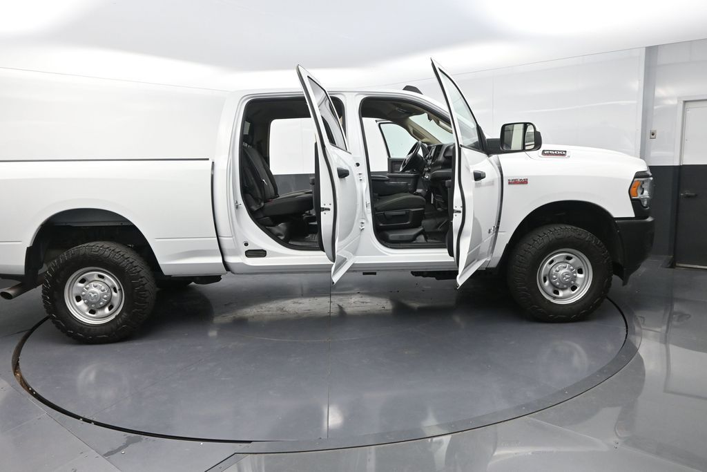 2020 Ram 2500 Tradesman photo 33