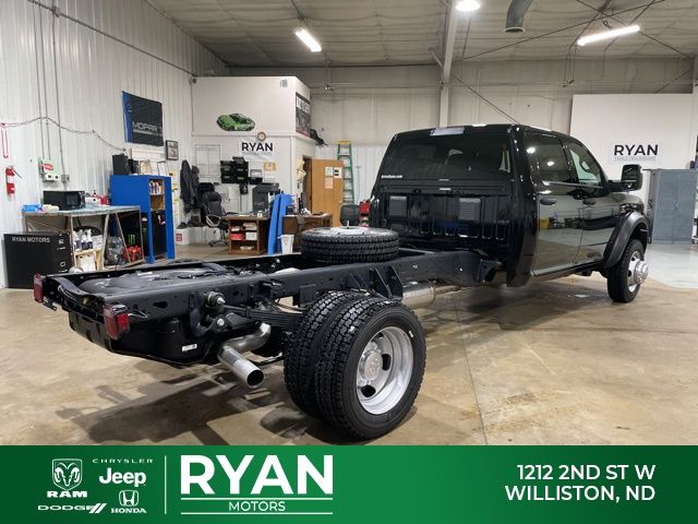 2026 Ram 5500 Tradesman photo 3