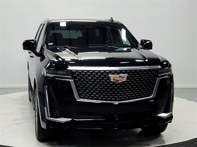 2023 Cadillac Escalade Premium Luxury photo 2