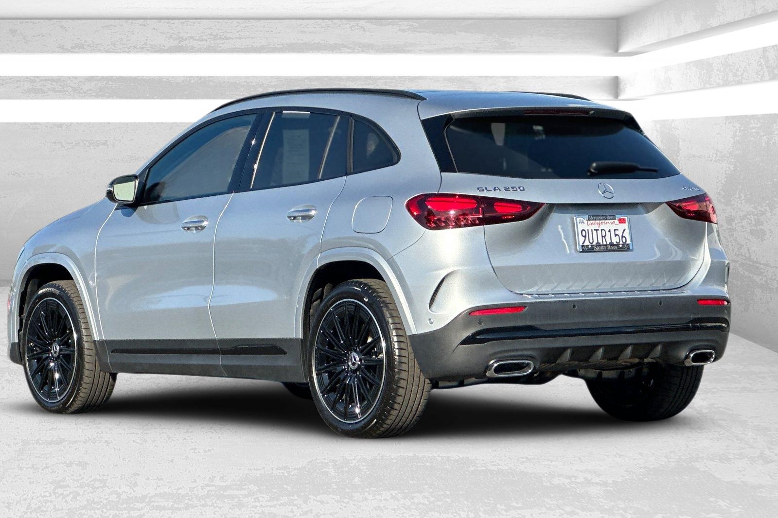2025 Mercedes Benz GLA 250 4MATIC photo 4
