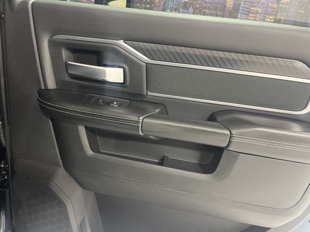 2026 Ram 2500 Big Horn photo 26