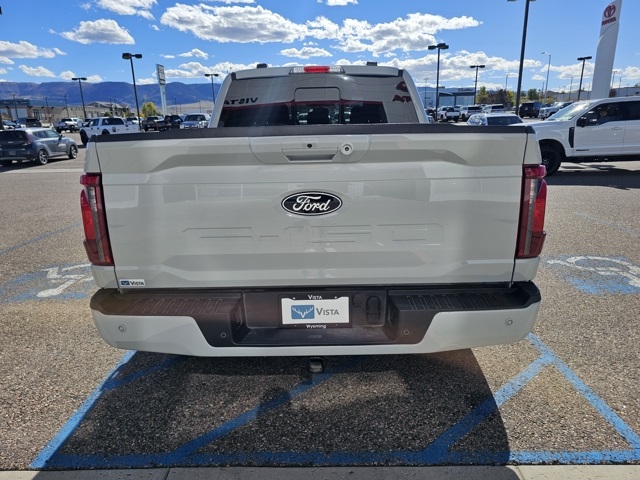 2024 Ford F-150 XLT photo 3