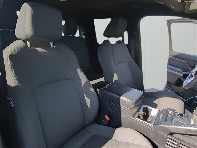 2024 Toyota Tacoma SR5 photo 38