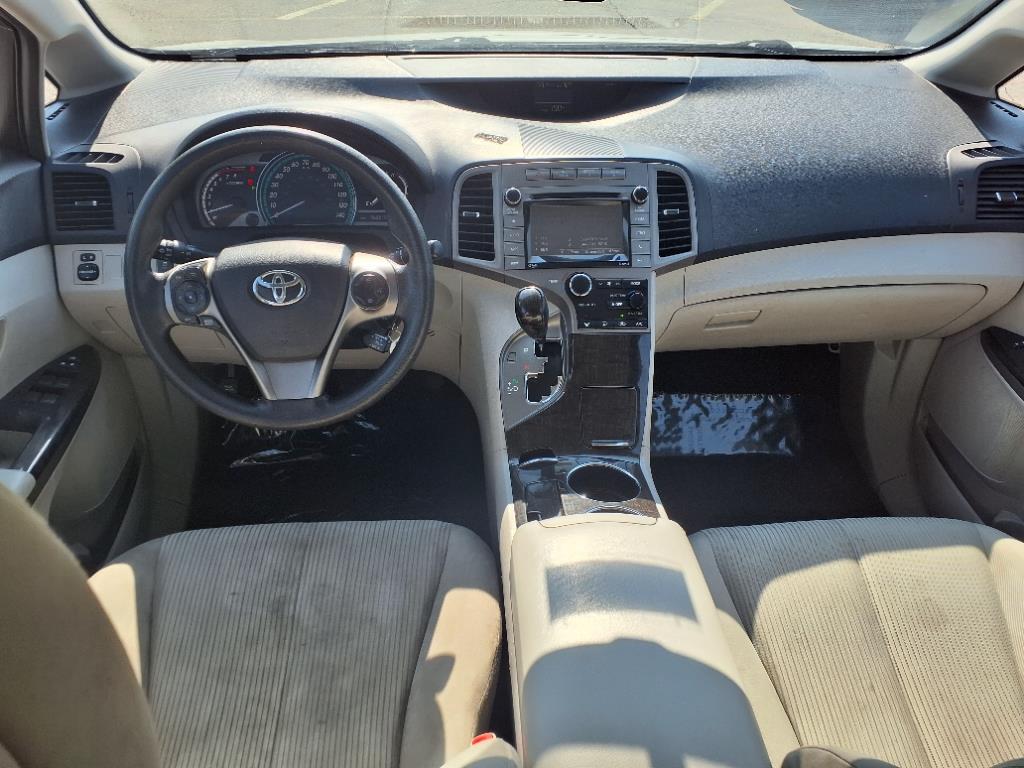 2015 Toyota Venza LE photo 4