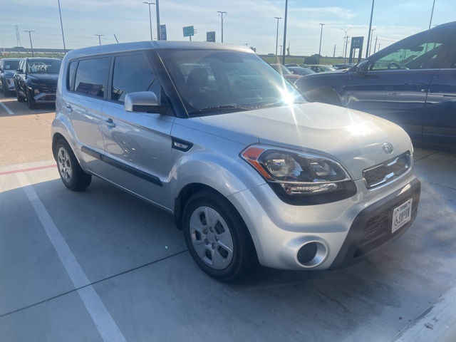 2013 Kia Soul Base photo 2