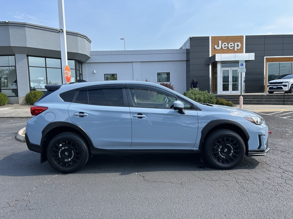 2022 Subaru Crosstrek Premium photo 5