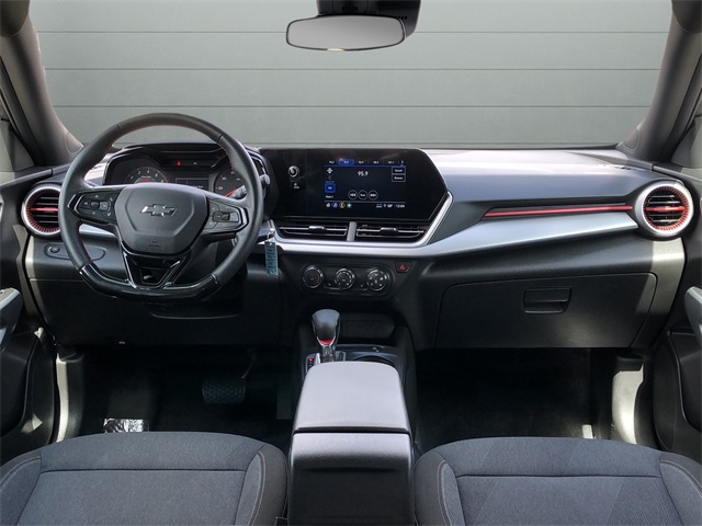 2024 Chevrolet Trax photo 12