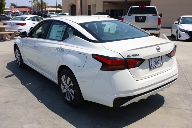2025 Nissan Altima 2.5 S photo 5