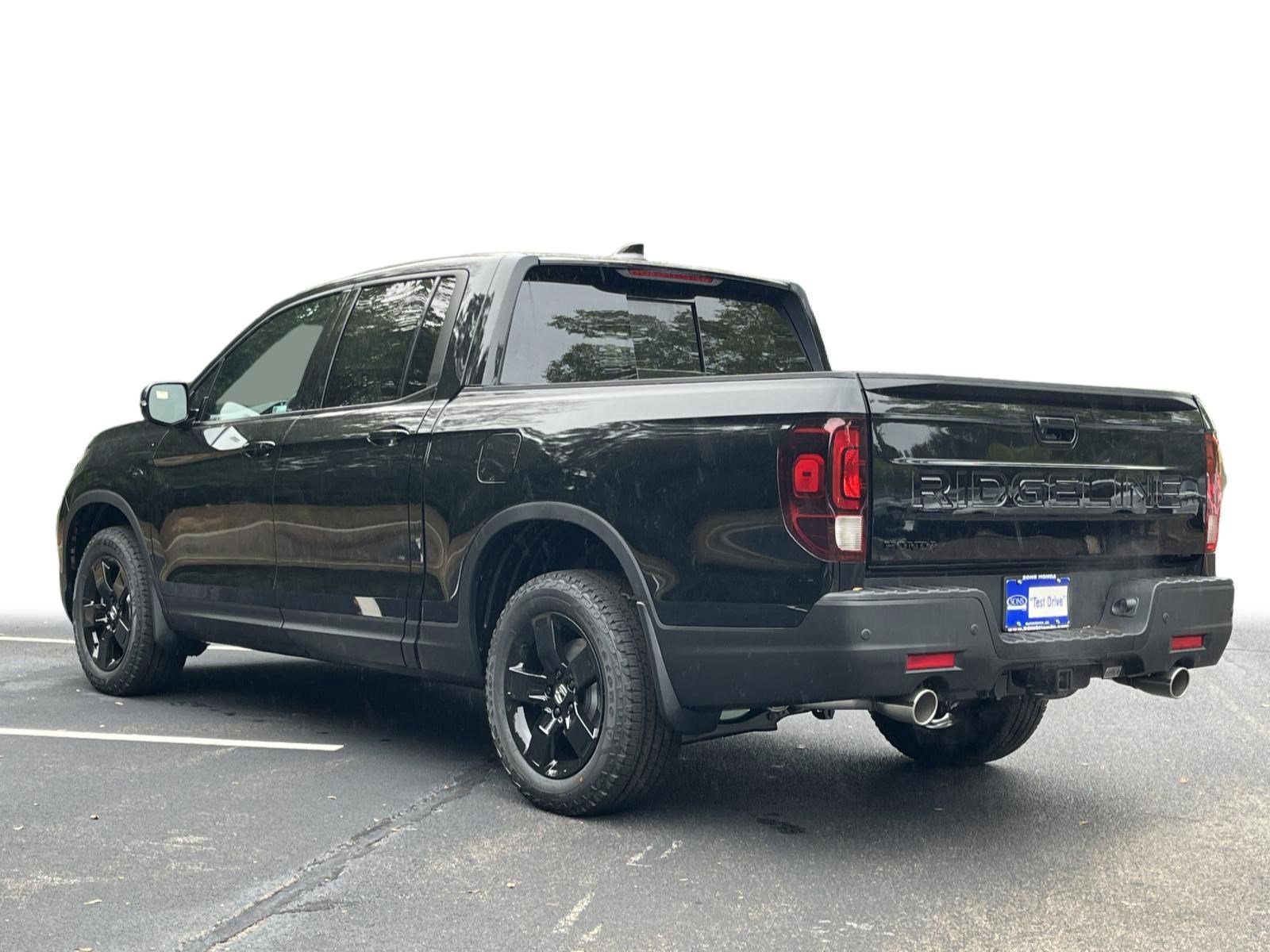 2026 Honda Ridgeline Black Edition photo 6