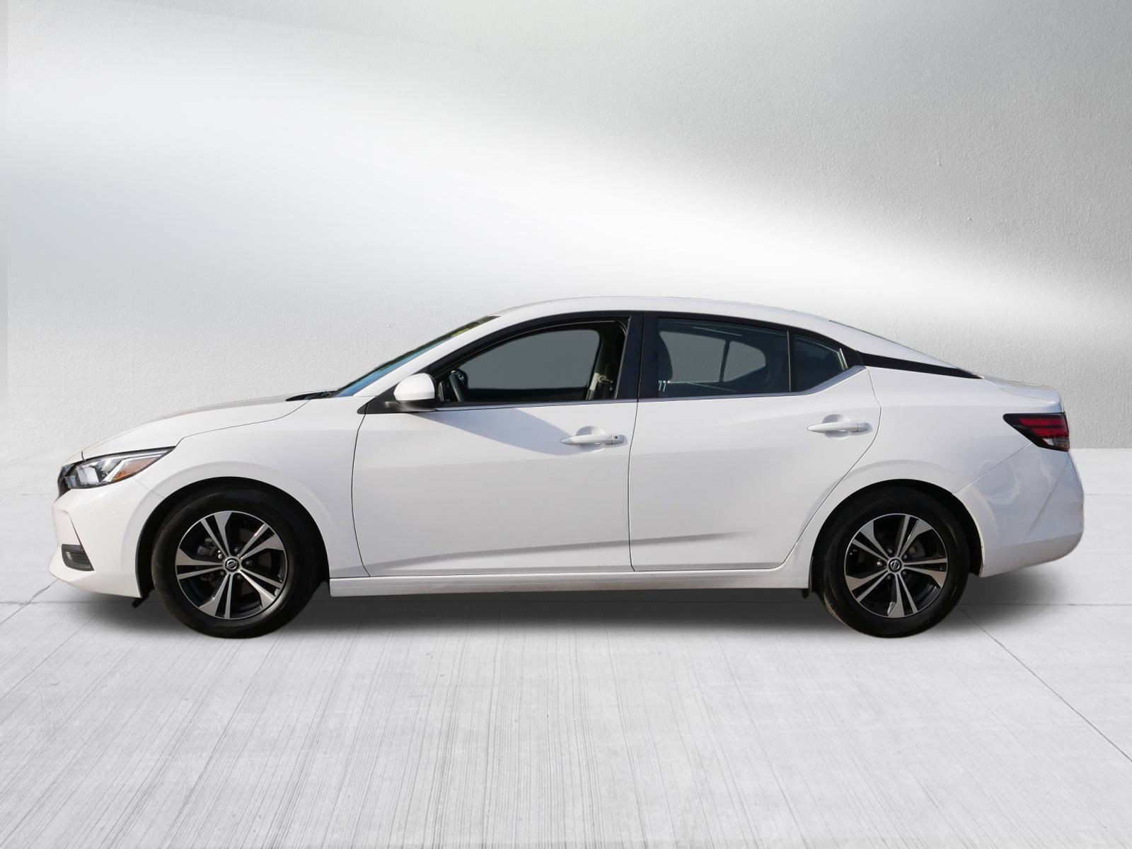 2022 Nissan Sentra SV photo 4