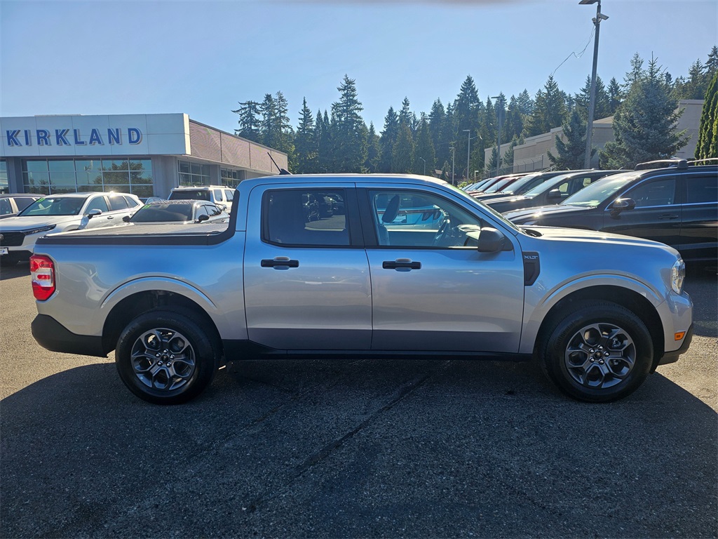 2024 Ford Maverick XLT photo 8