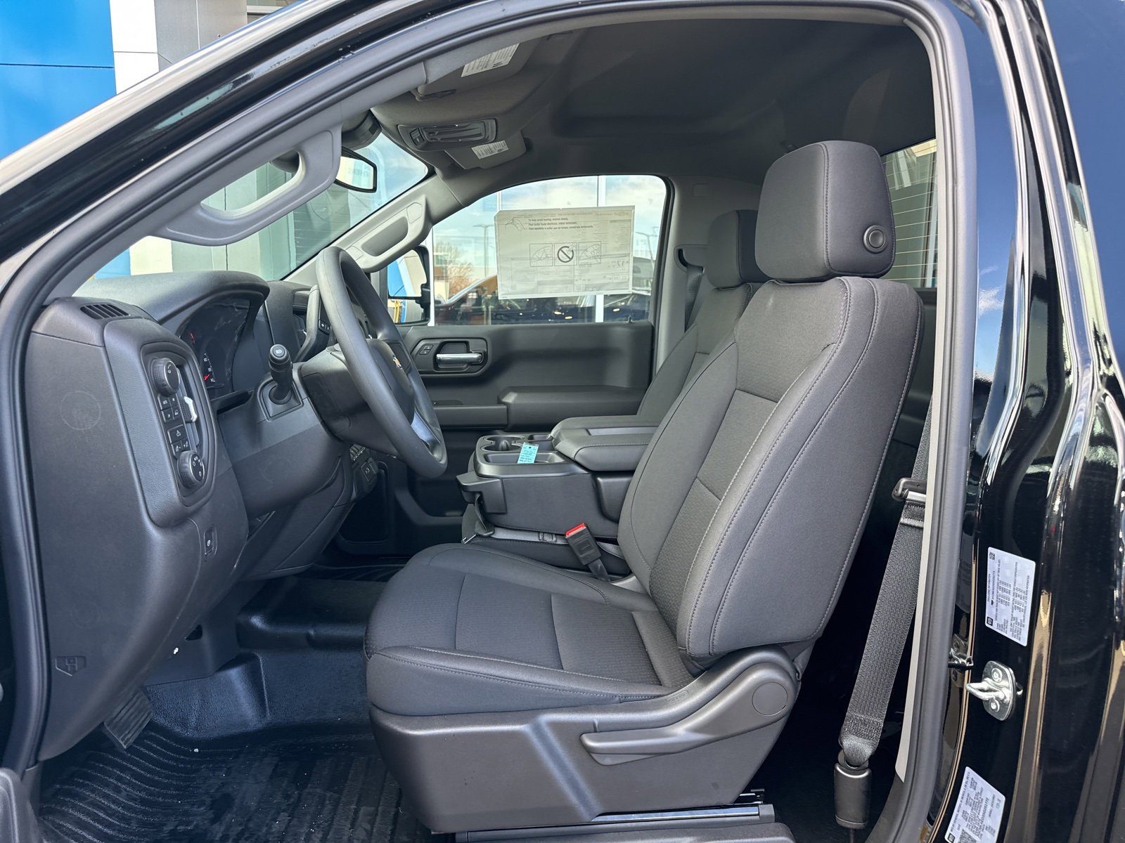 2025 Chevrolet Silverado 1500 photo 10