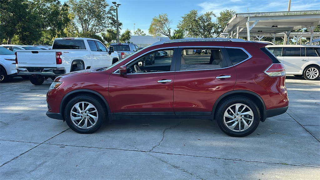 2014 Nissan Rogue SL photo 4