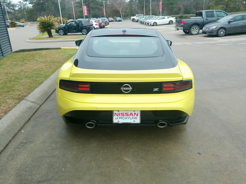 2024 Nissan Z Performance photo 4