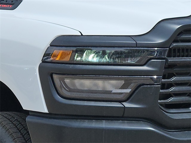 2025 Ram 3500 Tradesman photo 8