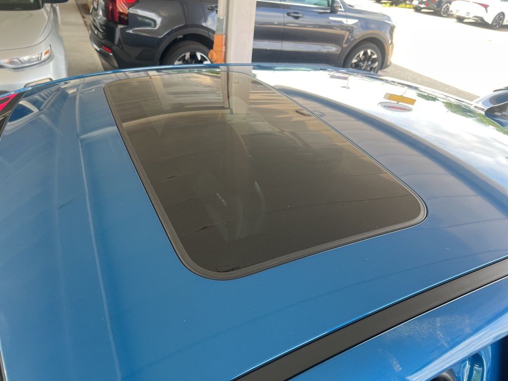 2023 Kia Forte GT-Line photo 8